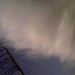雲に潰される電柱（2010.04.25）